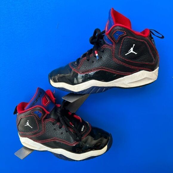 NIKE AIR JORDAN "B' LOYAL" GS BIG KIDS 1Y BLACK/RED [CT1509-001] - Picture 3 of 7